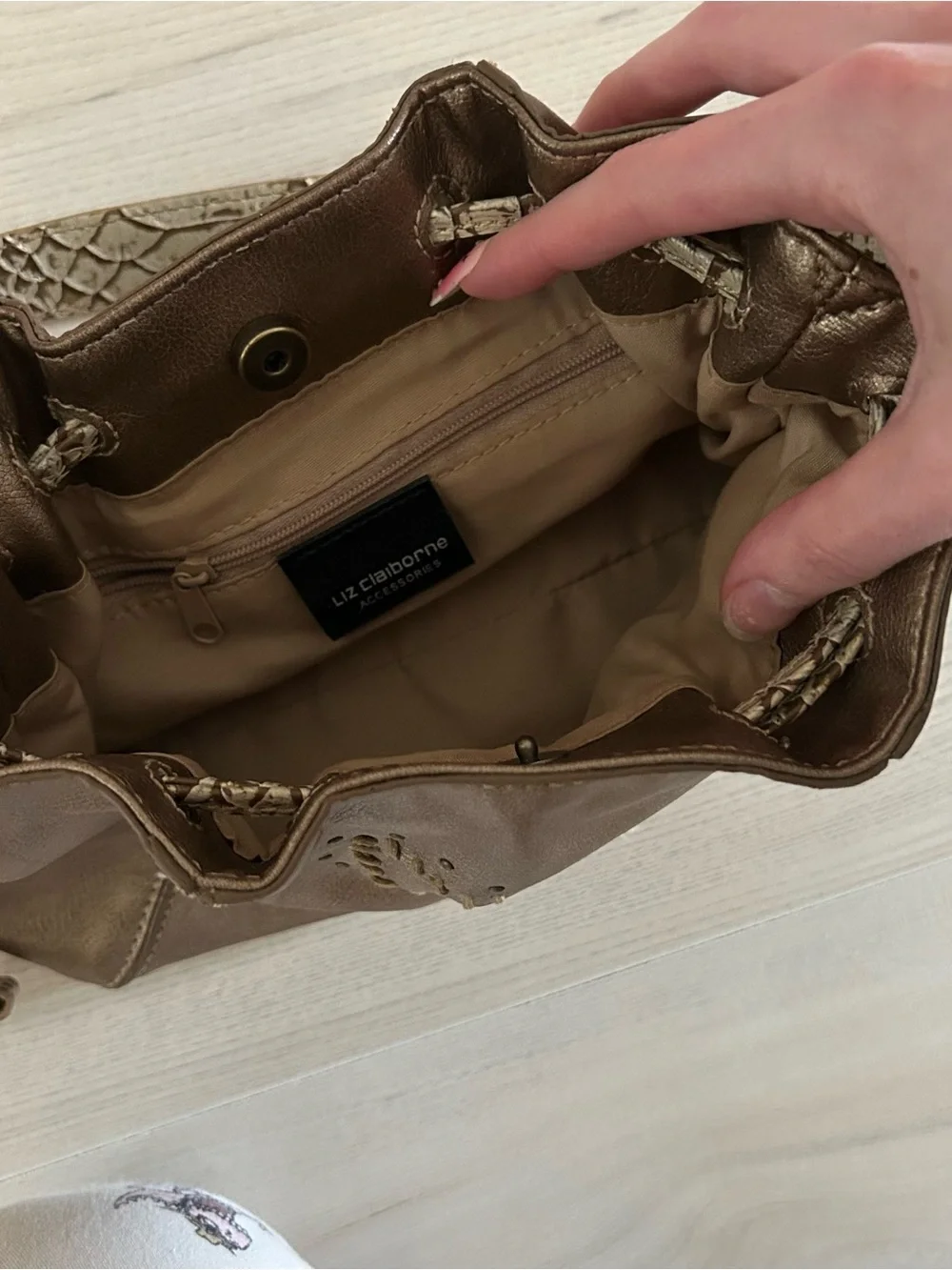 liz claiborne embroidered butterfly mini bag